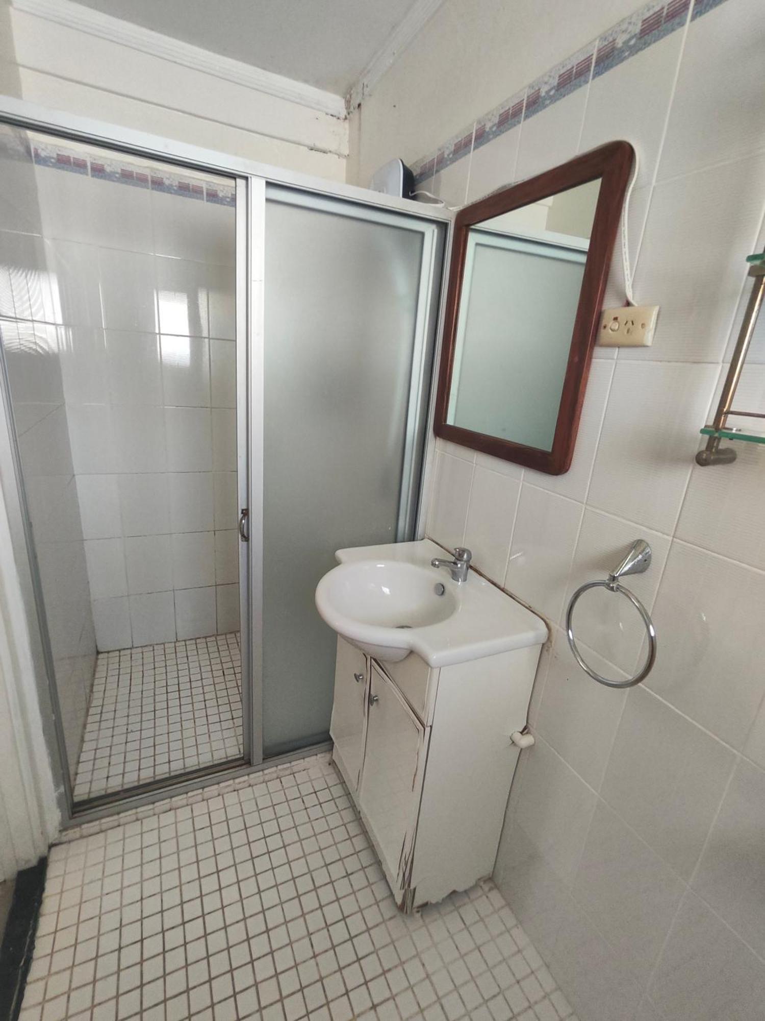 נאדי Airport Sky Economy Inn מראה חיצוני תמונה