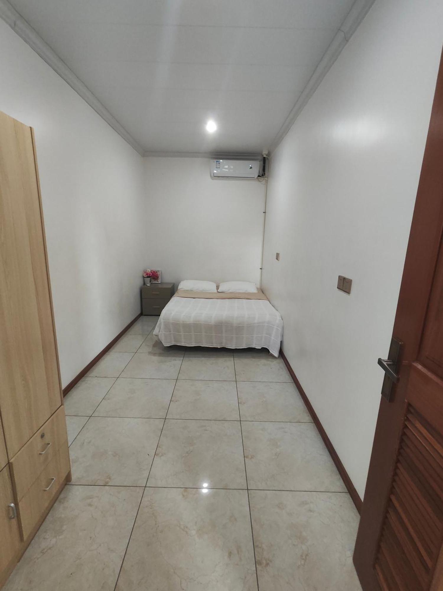 נאדי Airport Sky Economy Inn מראה חיצוני תמונה