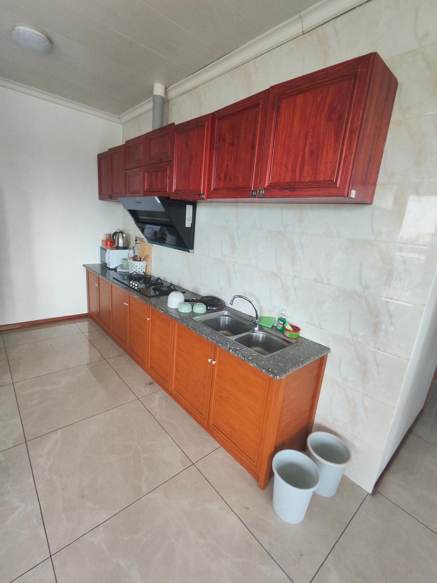 נאדי Airport Sky Economy Inn מראה חיצוני תמונה